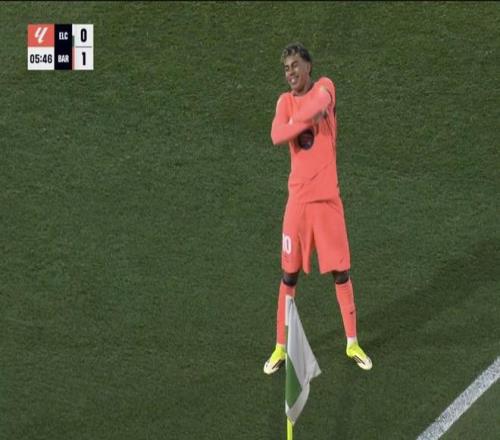 穆西亚拉等,四人齐获,图片报,中彩网,彩票投注,在线购彩,彩票服务,彩票平台